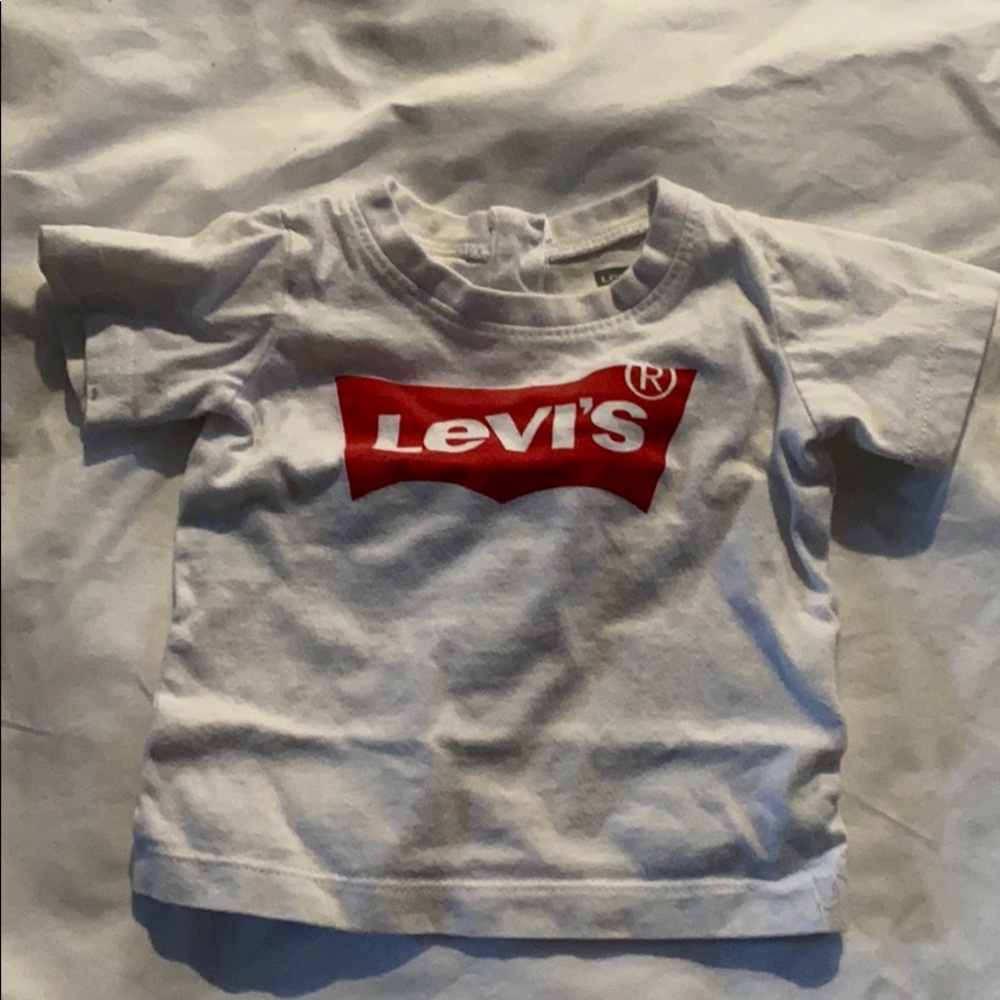 Levi’s top used